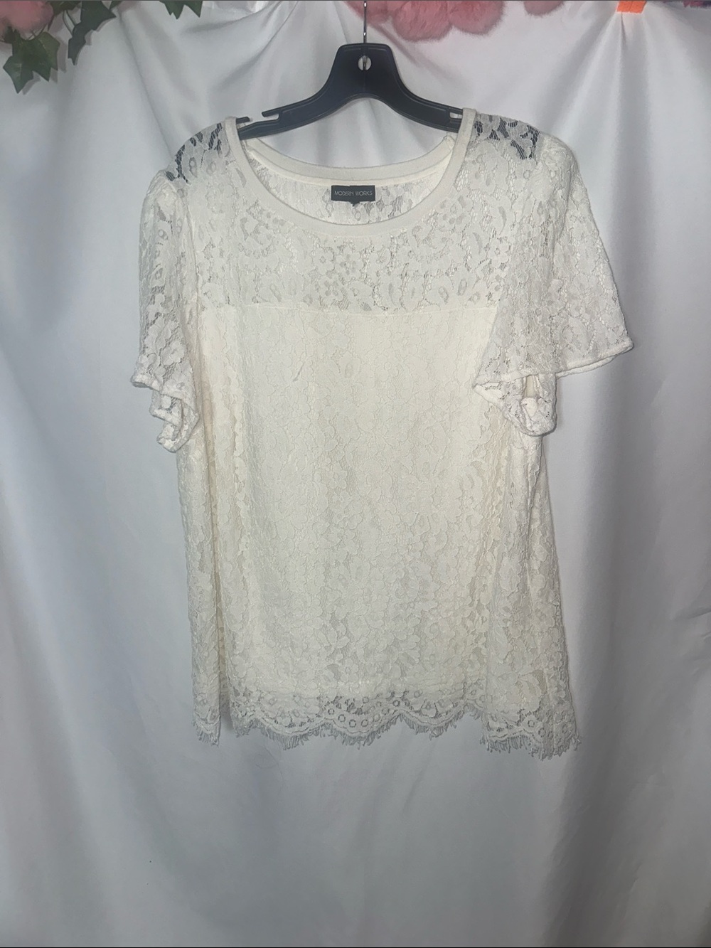 Modern works Vogue Cream Lace Flutter Sleeve Top